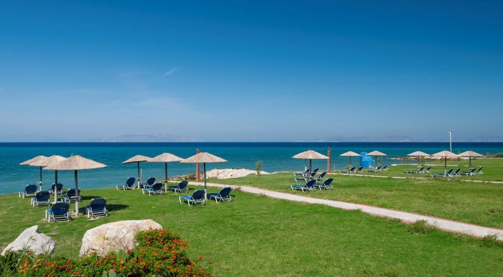 Aegean Breeze 5* Fánai