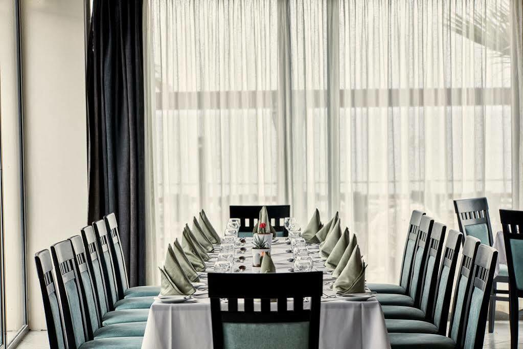 Aegean Breeze 5* Fánai